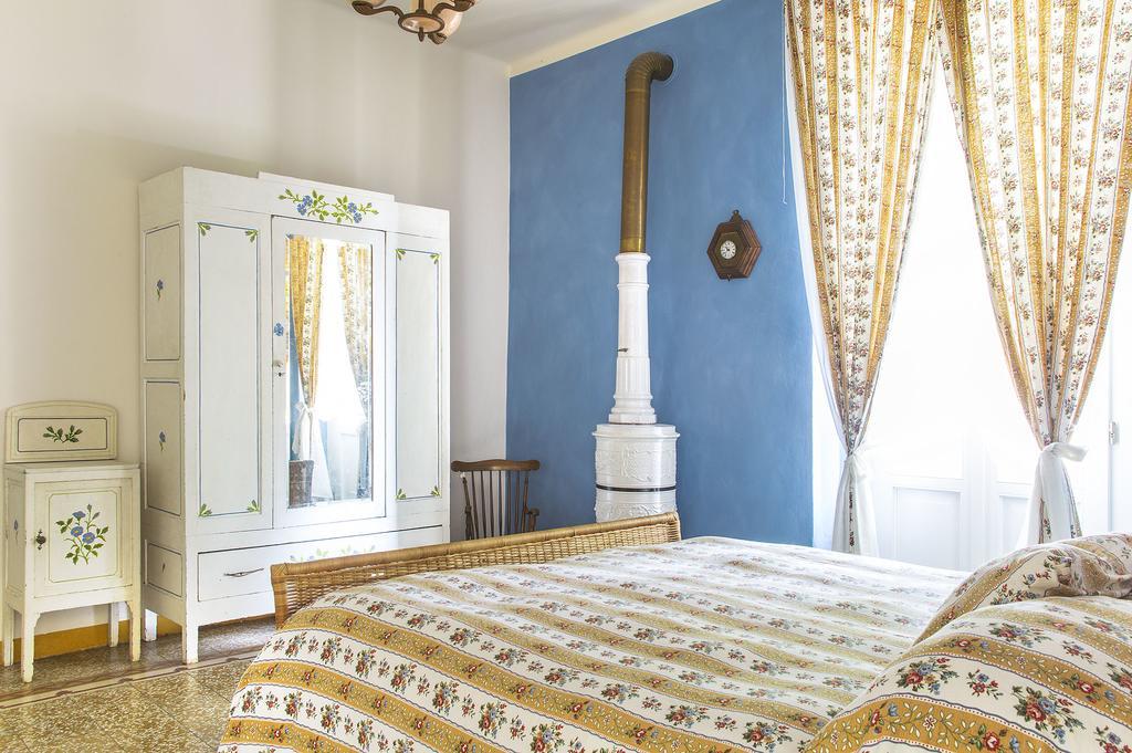 La Villa Del Lago San Felice del Benaco Buitenkant foto
